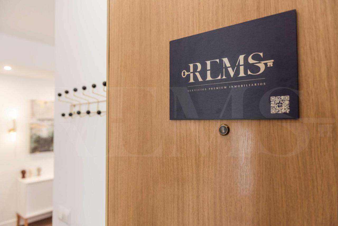 Designed Minimalist Apartment - Malaga Center By Rems エクステリア 写真